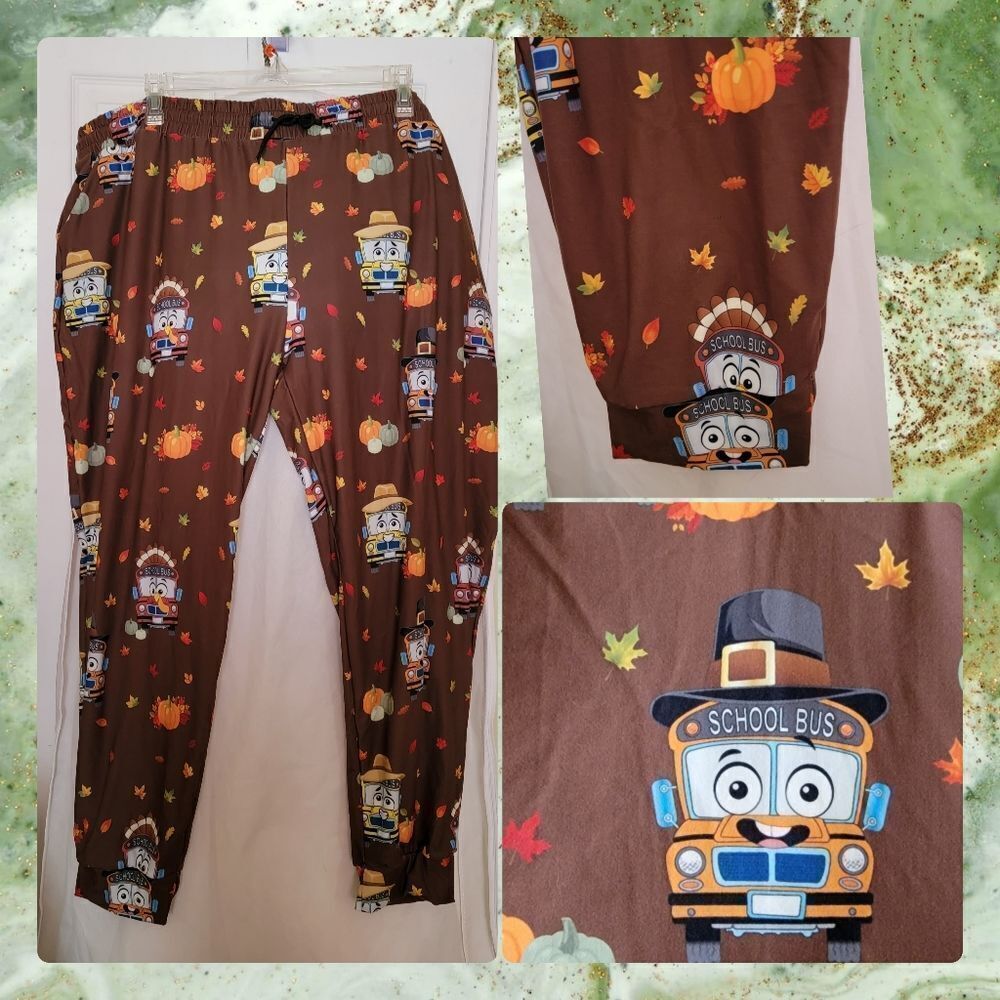 #088 Fall School Bus Joggers Size: TC3 (26W -28W)🍁🍁